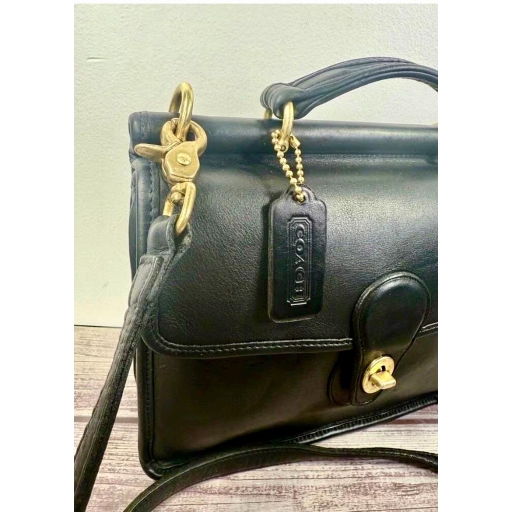 Vintage COACH Willis 9927 Black Leather Crossbody Handbag Classic Turnlock Style - Picture 10 of 15